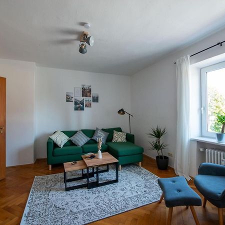 Bessa Homes 6 Personen 2 Schlafzimmer, 3 King Size, Betten, Balkon, Kueche Haag in Oberbayern Exterior foto